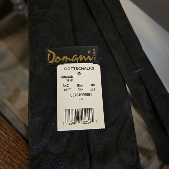 NEW clip on tie by Domani - Picture 4 of 4
